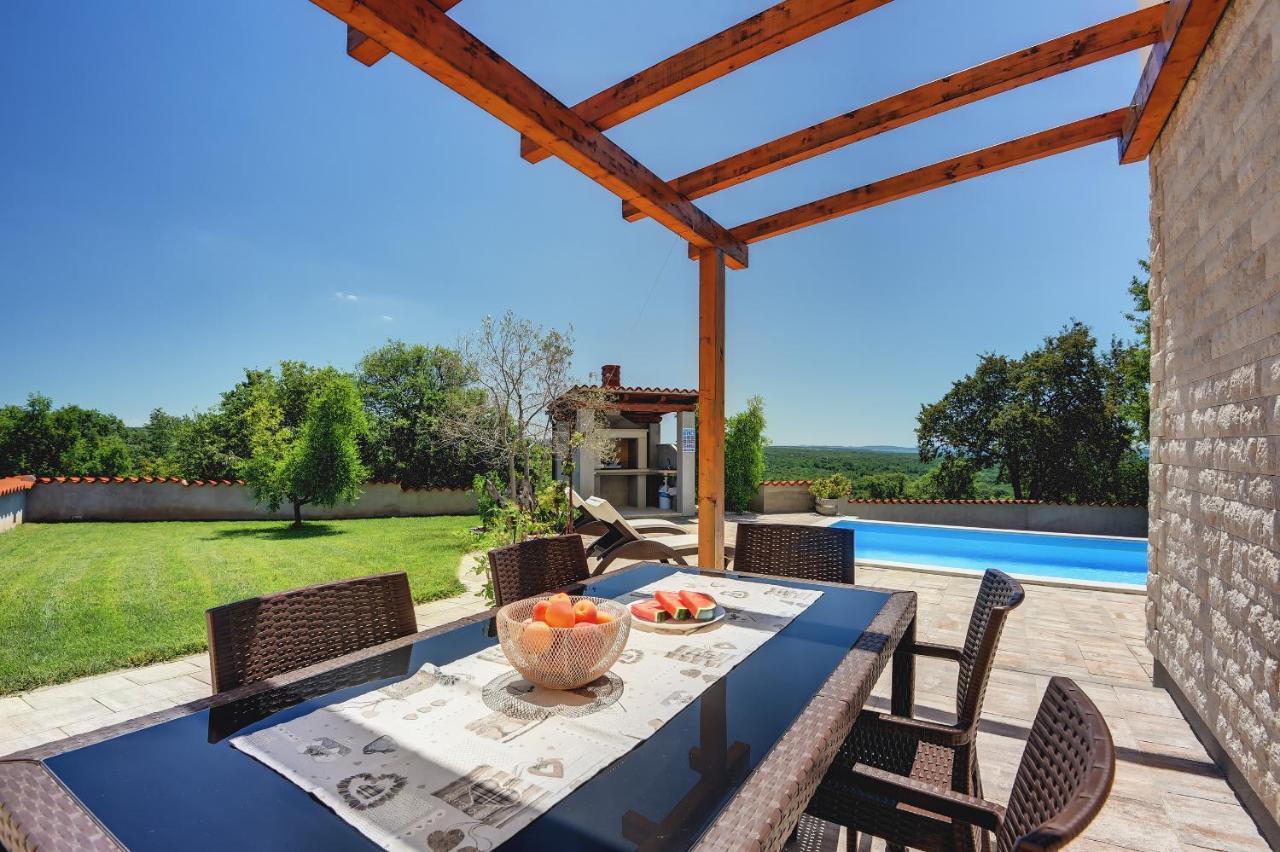 Villa White Barbariga Exterior photo